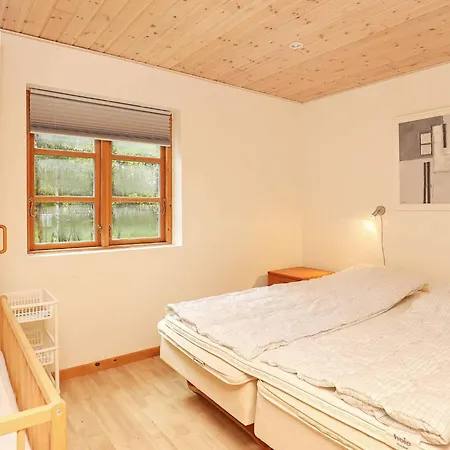 6 Person In Laeso-by Traum *