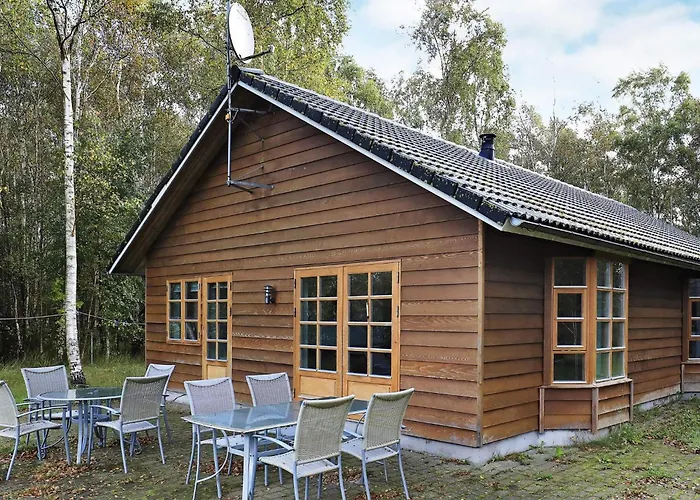 6 Person In Laeso-by Traum * Laeso